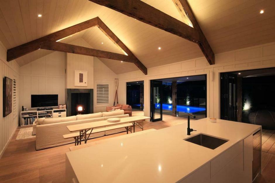 Blackpool Boathouse - Stay Waiheke Oneroa Exterior photo